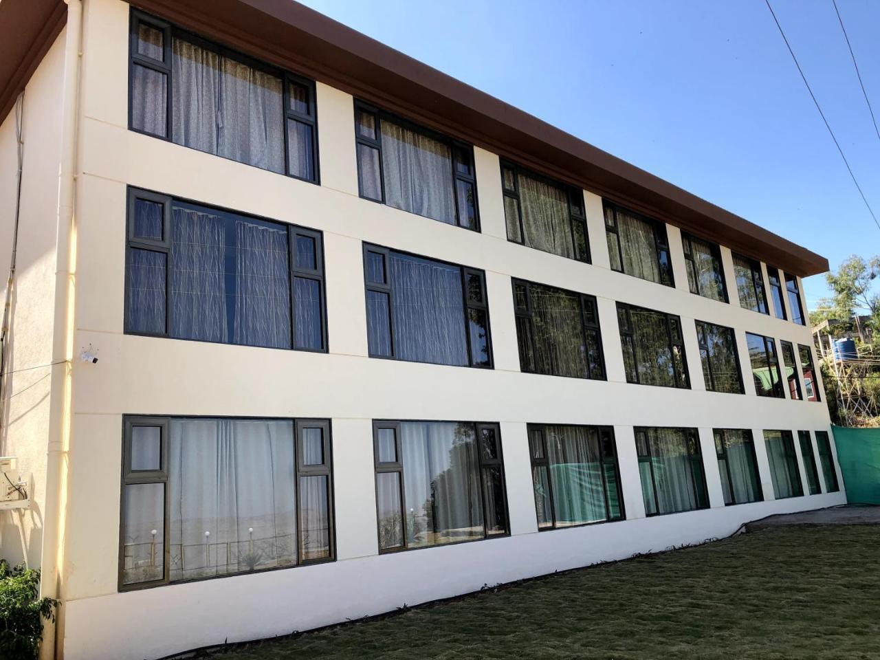Royal Orbit Panchgani Exterior foto
